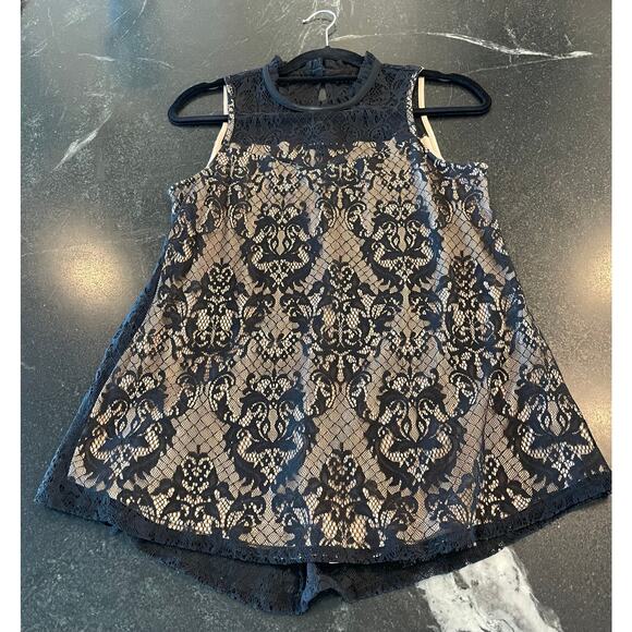 Fortune +  Ivy NWT black lace sleeveless blouse M BOHO - Picture 1 of 10